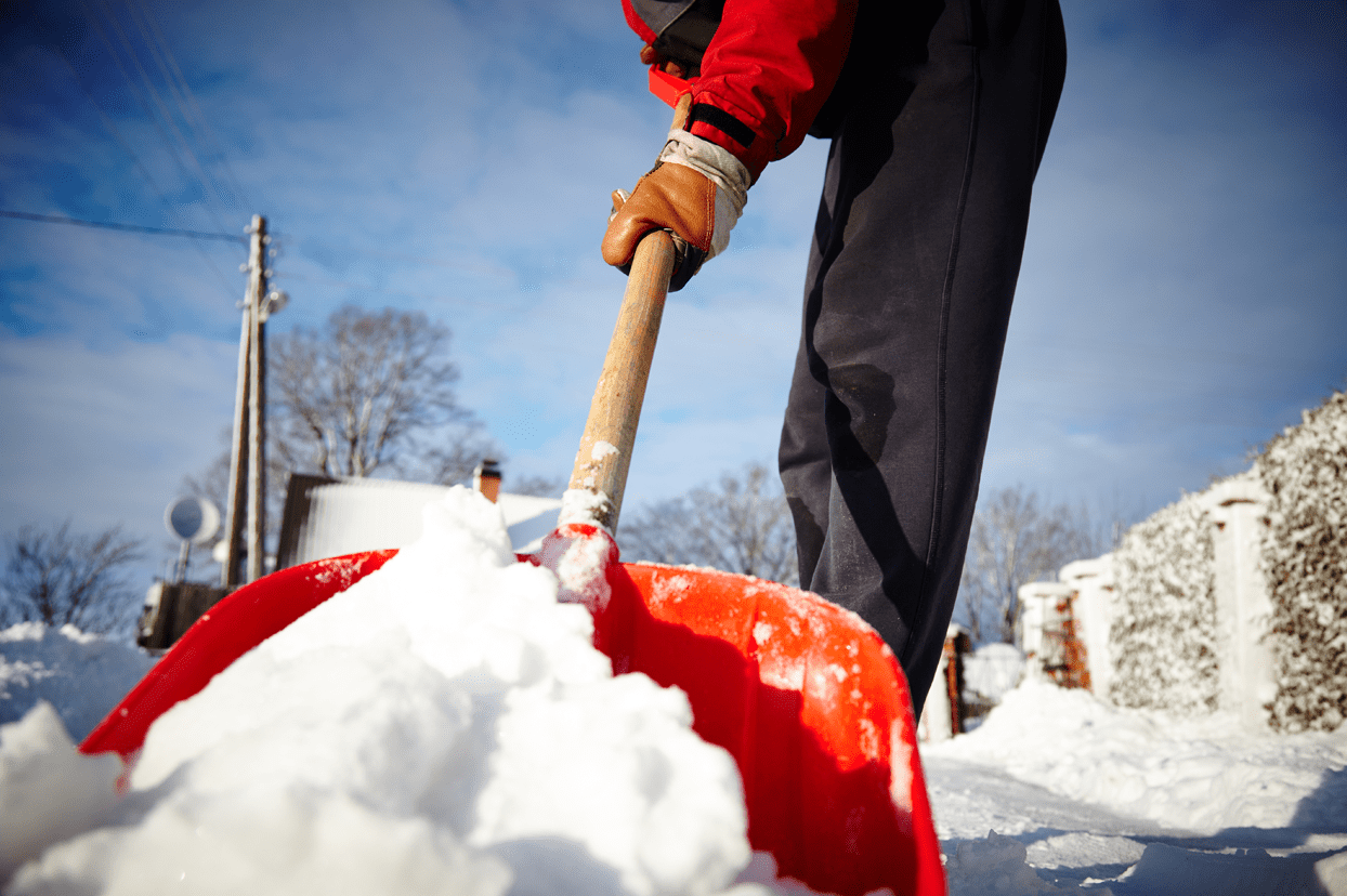 Why Professional Snow Removal Should Be Left to Your Landscaper